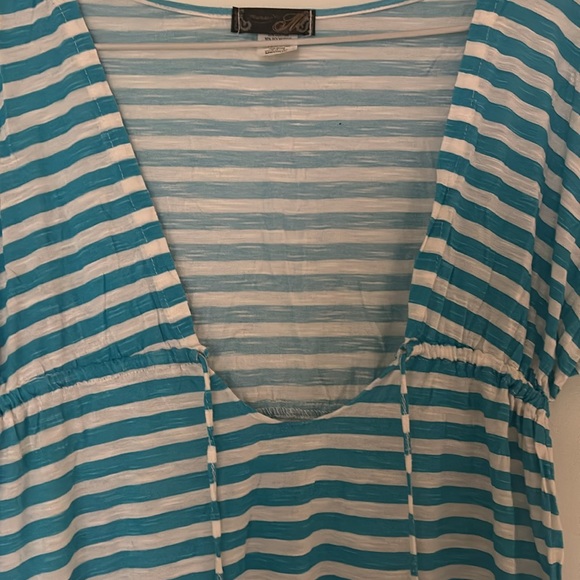 Mandees White and Blue Loose Beach Summer Cover Up Top - Medium - Picture 2 of 5